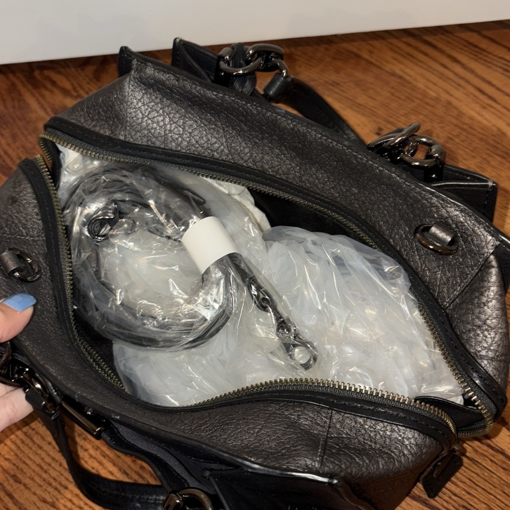 Coach Purse - Picture 2 of 4